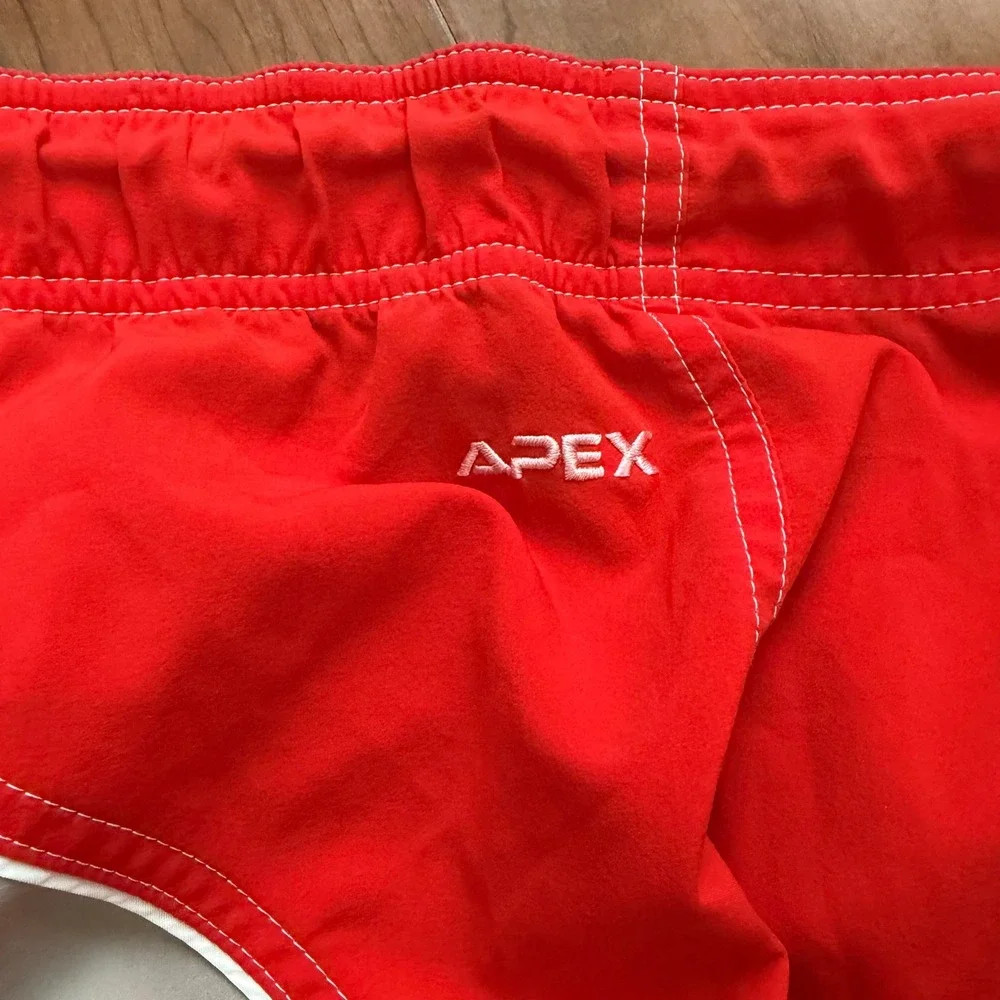 The North Face Apex Mens Red Board Shorts Swim Trunks Size Large Zipper Pocket